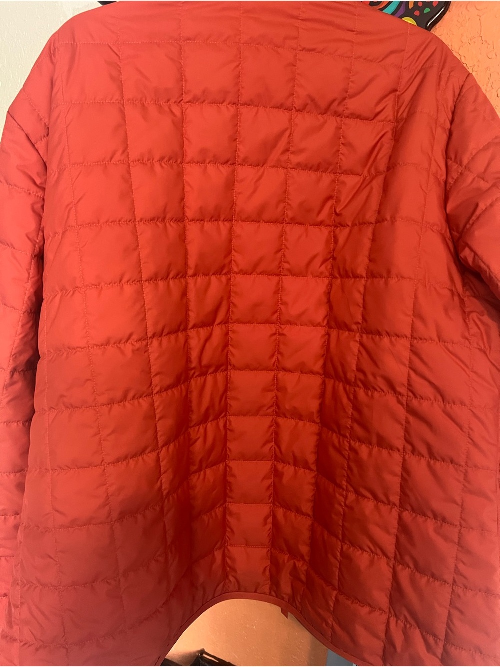 The North Face Women's Quilted Red Puffer Jacket with Sherpa Collar - Picture 3 of 4